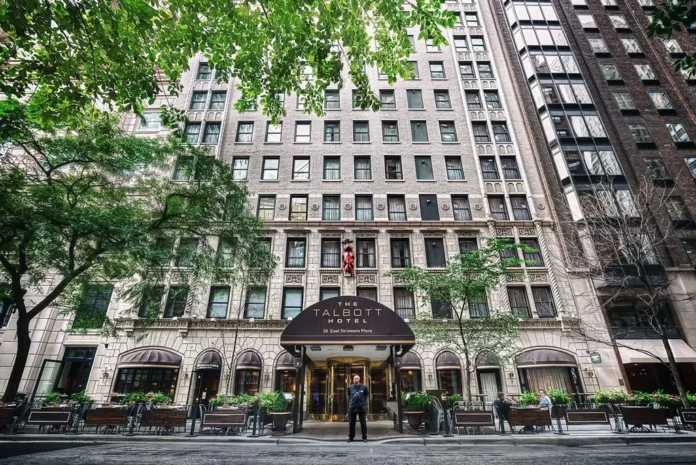 the Old Adams Hotel in Chicago